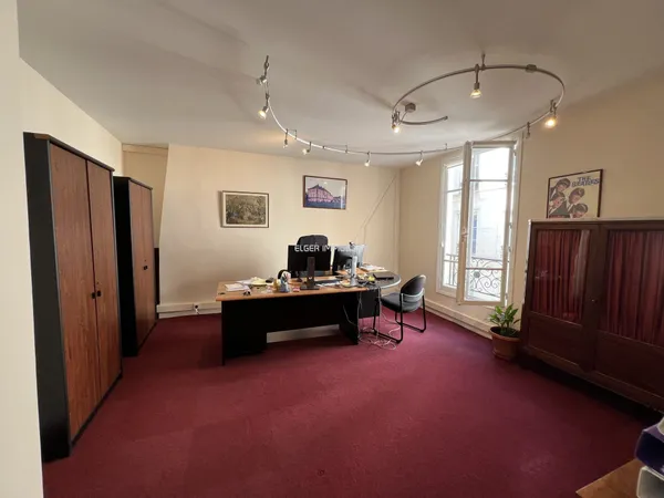 -DISPO 02/2027- Surface de bureaux - Rue Gaudot de Mauroy - METR
