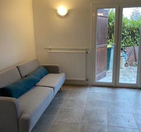 Maison Location Marcy-l'Étoile   490€