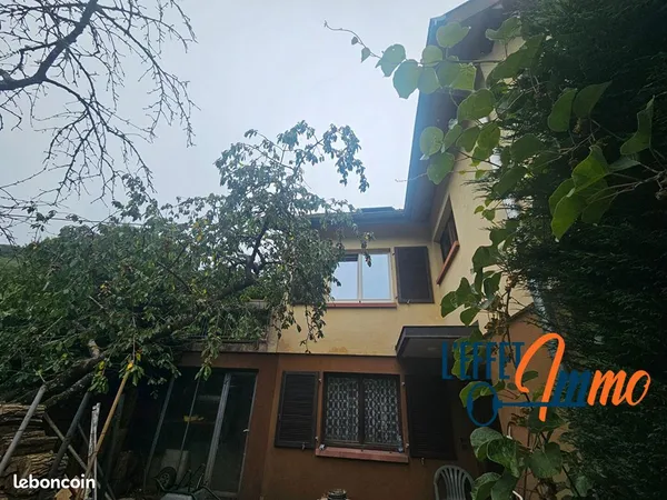 Maison 4 pièces 160 m²
