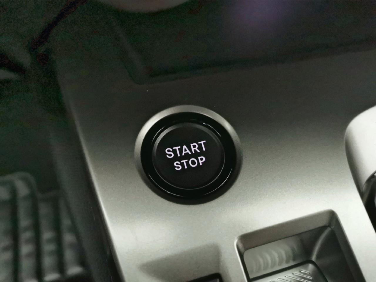Peugeot 308 sw hybrid 145 e-dcs6 style — photo 23