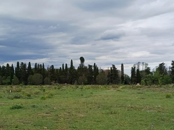 Terrain 860 m²