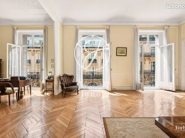 Appartement 5 pièces 185 m²