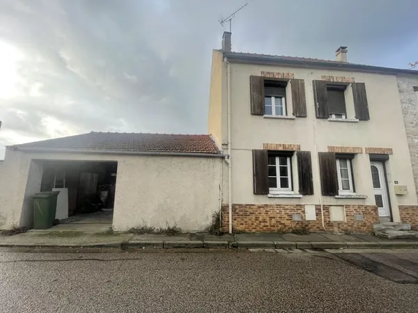 FRENEUSE CENTRE