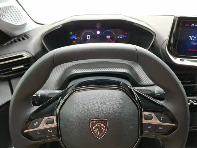 Peugeot 208 100 s&amp;s bvm6 — photo 16