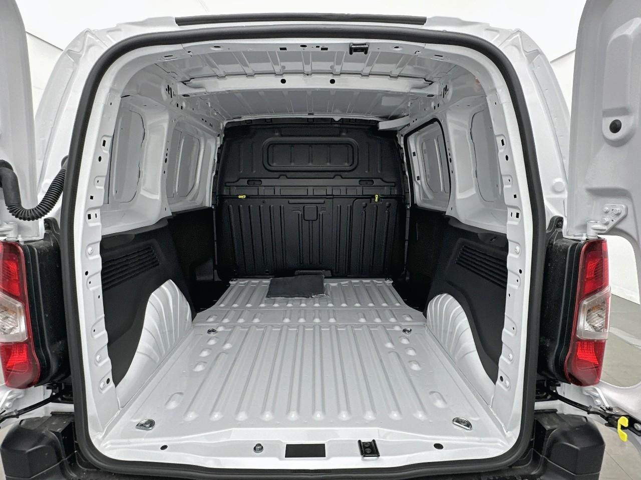 Citroën Berlingo van m diesel 100 ch manuelle — photo 8