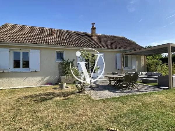 Pavillon de plain-pied à 9 km à l'est de Vendôme
