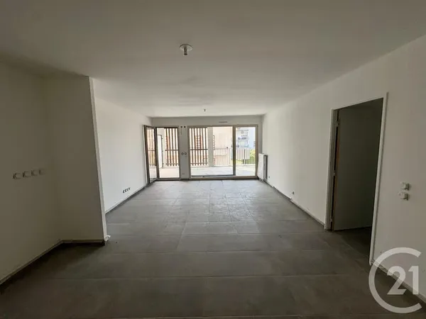 Appartement 4 pièces 80 m²