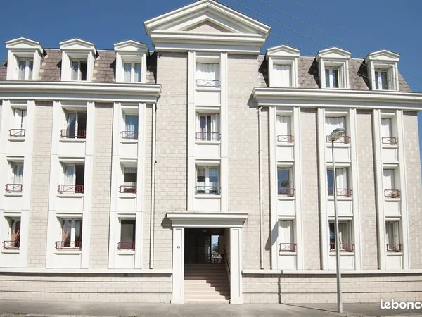 Appartement 4 pièces 82 m²