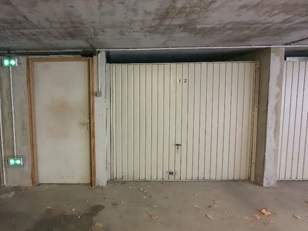Parking 25 m²