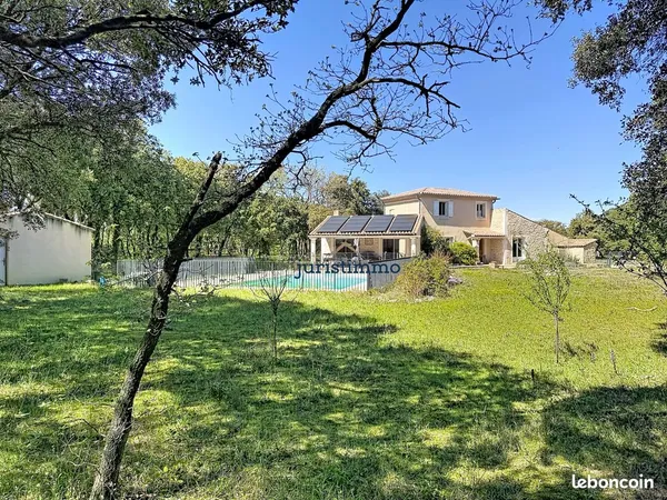 Maison 7 pièces 165 m²