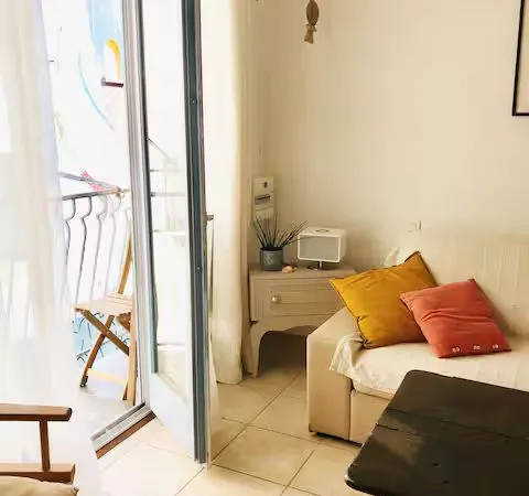 Maisonnette en centre ville à l'année