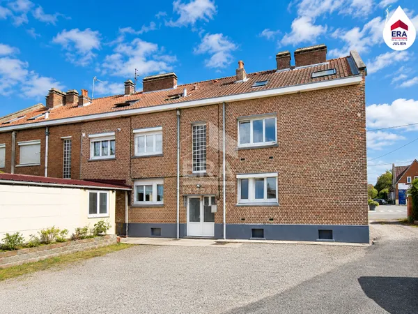 Maison 5 pièces 194 m²