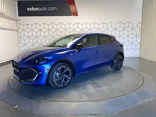 Renault Clio e-tech full hybrid 160 ch