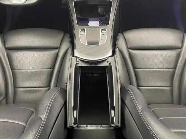 Mercedes Glc 300 e 9g-tronic 4matic — photo 94