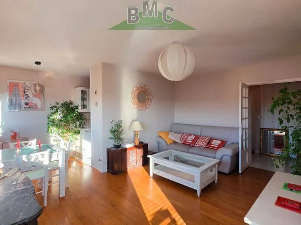 Appartement 4 pièces 81 m²