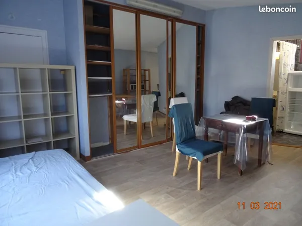Studio 25 m²- terrasse arborée- 5' de gare nord Sncf