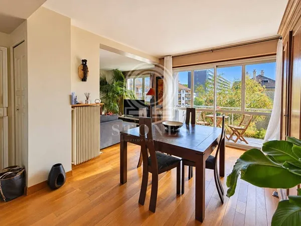Appartement 4 pièces 77 m²