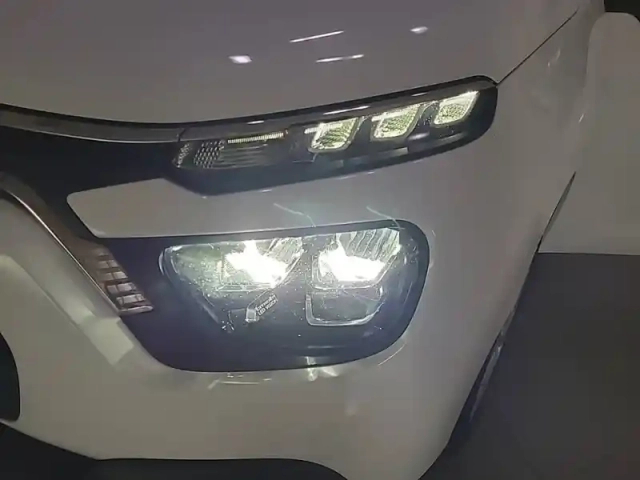 Citroën C3 bluehdi 100 s&amp;s bvm6 — photo 100