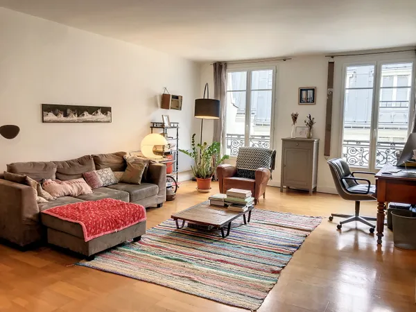 Vends appartement deux pièces de charme au calme - Paris Xe - Rue des Messageries - 46 m²