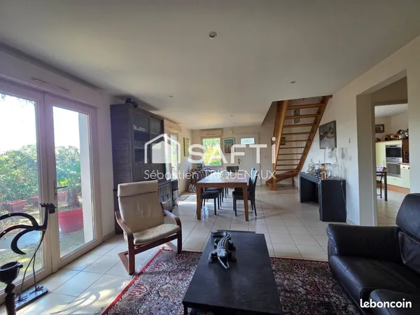 Maison 4 pièces 110 m²