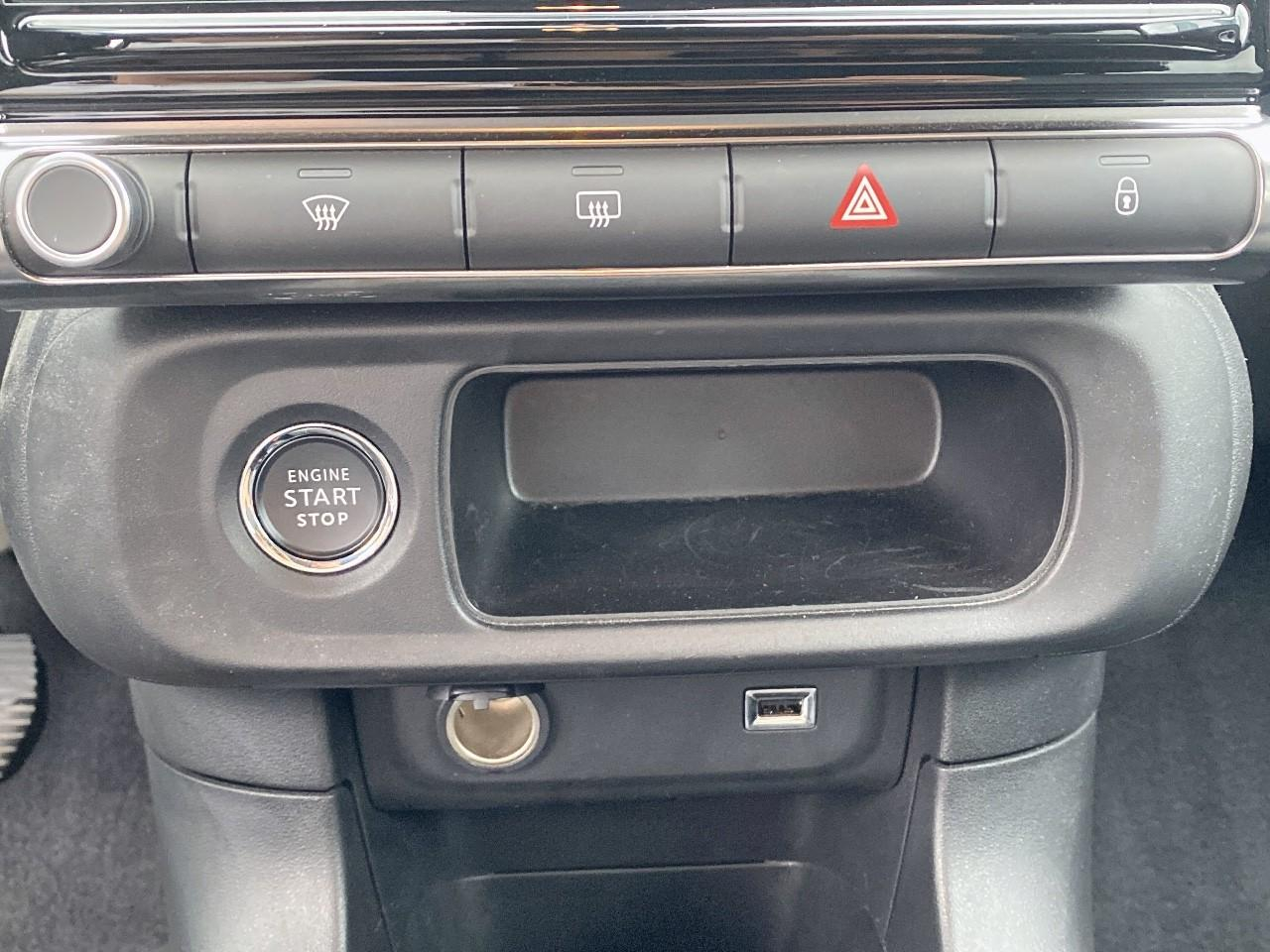 Citroën C3 1.2 puretech 83ch s&s shine pack 123g — photo 25
