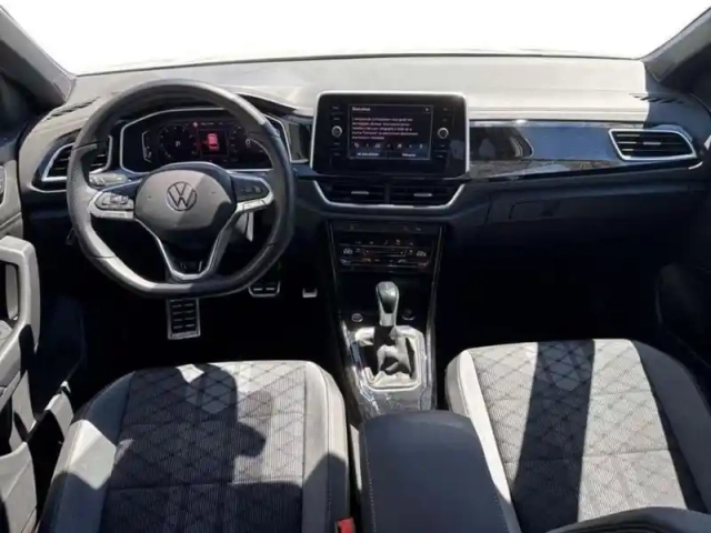 Volkswagen T-Roc 1.5 tsi evo2 150 start/stop dsg7 r-line edition — photo 8