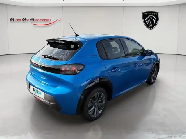 Peugeot 208 e- 136ch style — photo 7