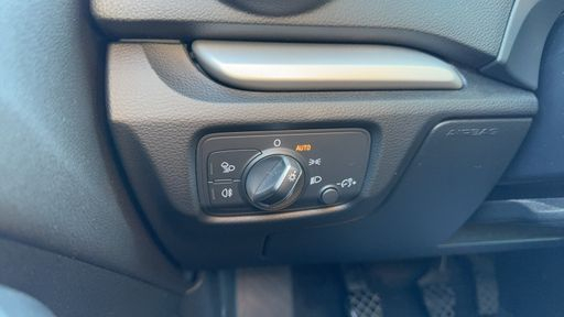 Audi A3 Sportback 1.0 TFSI 115 - Business Line – 2017 – 139683 km – Essence – Boîte Manuelle — photo 5