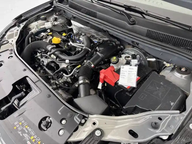 Dacia Sandero tce 90 gsr2 — photo 13