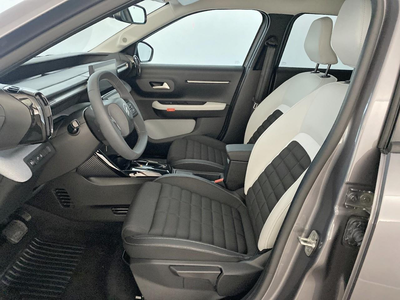 Citroën C3 Aircross hybride 145 ch aut max — photo 9