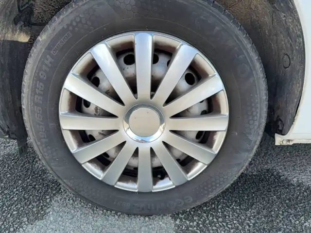 Renault Kangoo express 1.5 dci 90 energy — photo 18