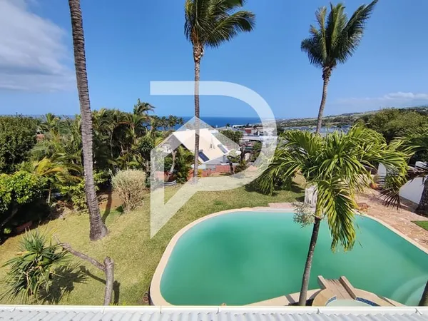 Villa avec piscine, vue mer, 134 m2 sur 930m²