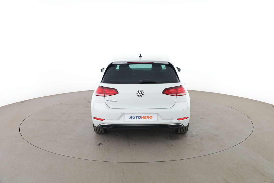 Volkswagen e-Golf VII e-Golf Electrique 35.8 kWh — photo 4