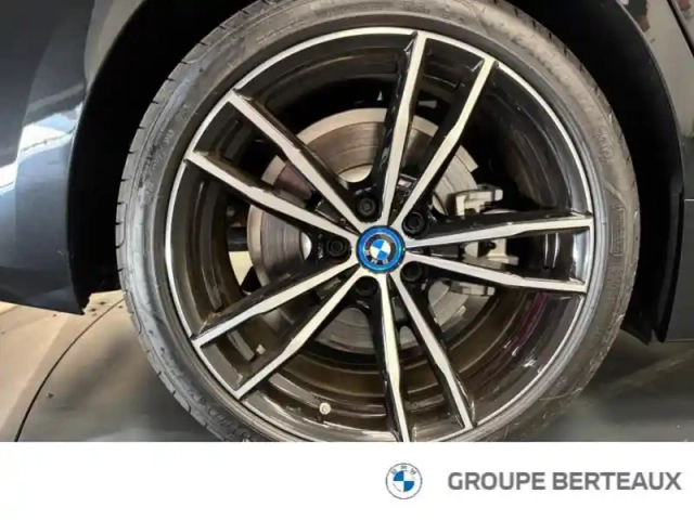 Bmw Serie 3 série 3 330ea xdrive 292ch m sport — photo 12