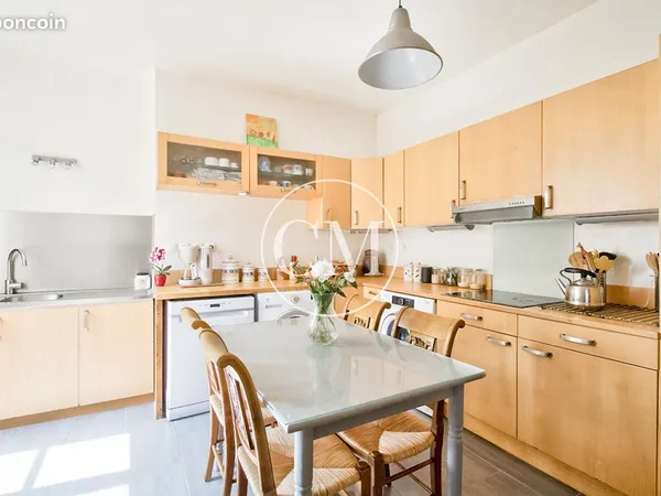 Duplex 5 pièces 121 m²