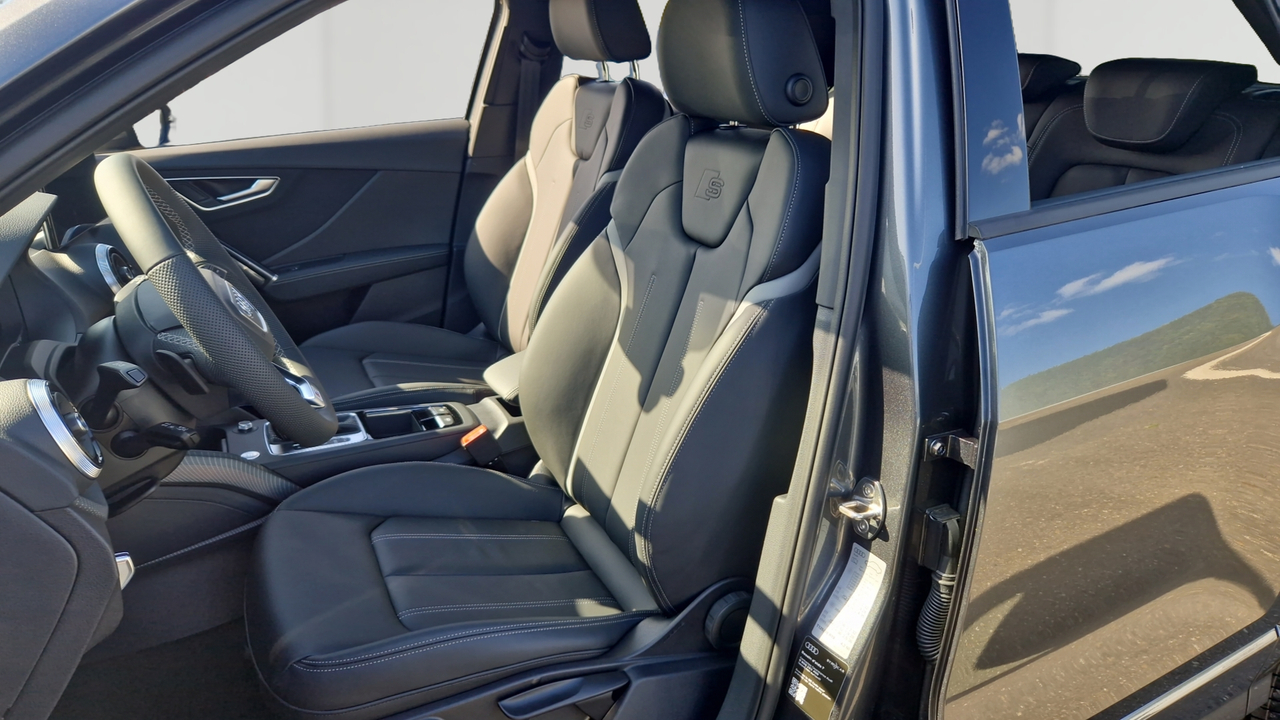 Audi Q2 35 TFSI 150 S tronic 7 — photo 19