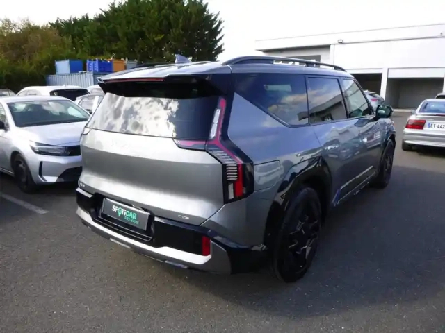 Kia Ev9 385ch 99,8kwh gt-line business 4wd — photo 5