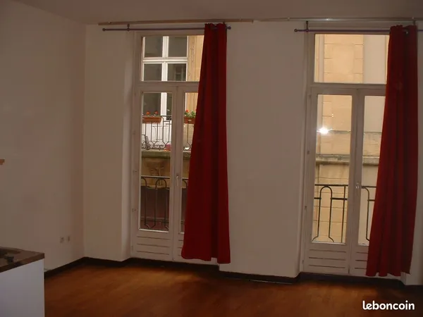 Studio 20m2 METZ hypercentre