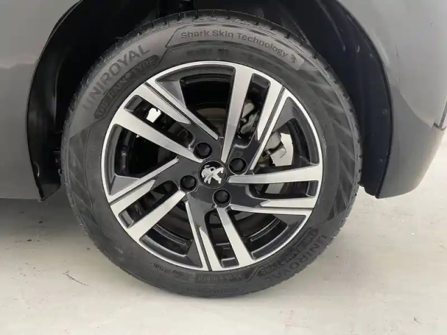 Peugeot 208 puretech 100 s&amp;s bvm6 — photo 16