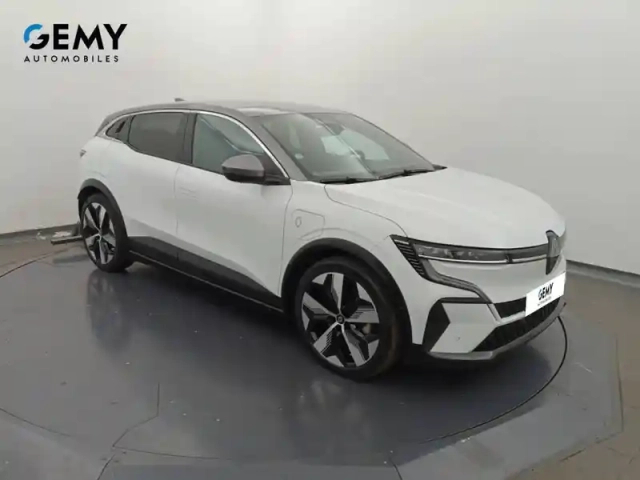 Renault Megane e-tech ev60 220 ch super charge — photo 18