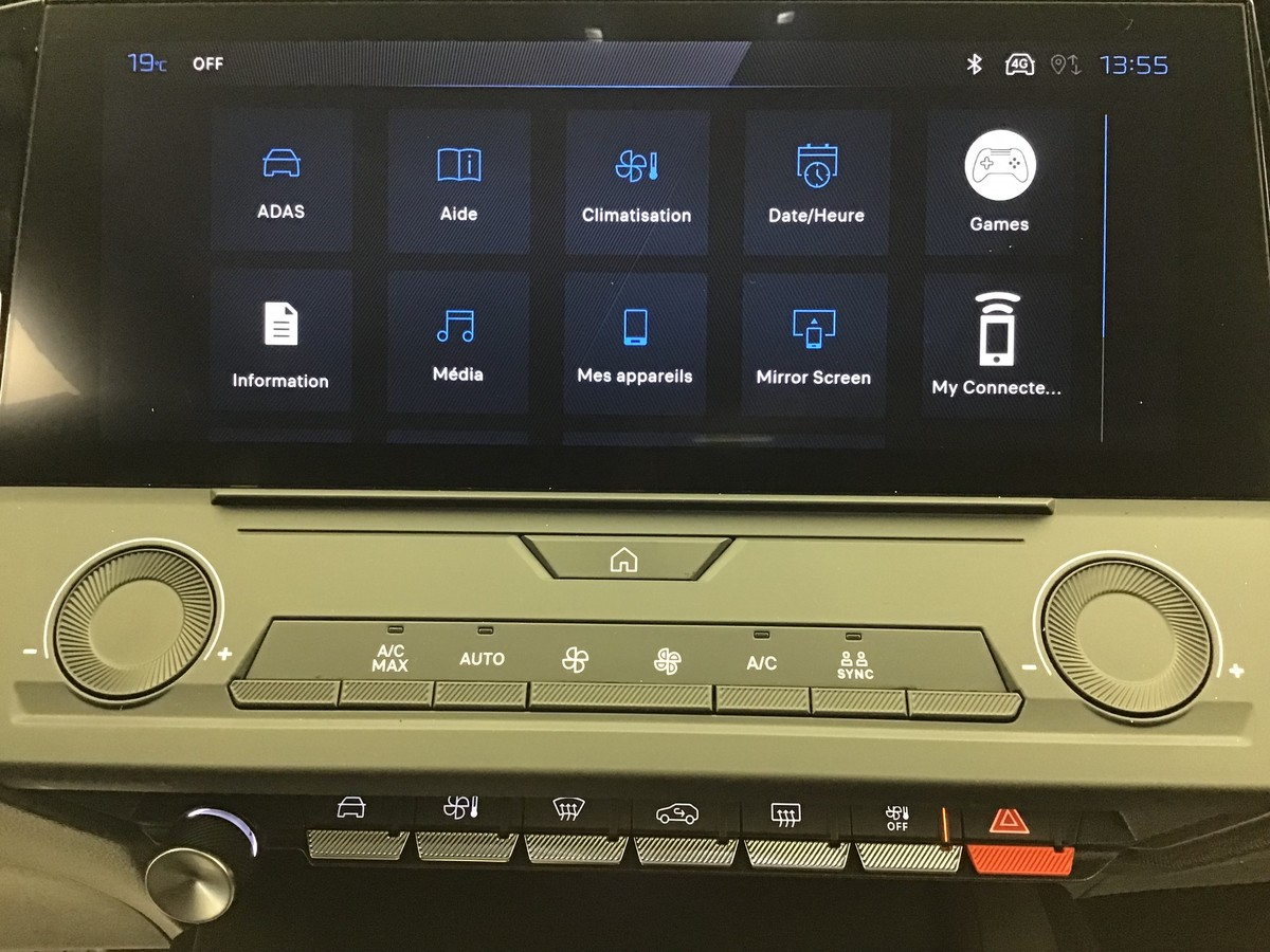 Peugeot 308 — photo 16