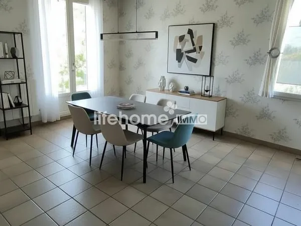 Maison avec terrain constructible - Cadre privilégié à Sain