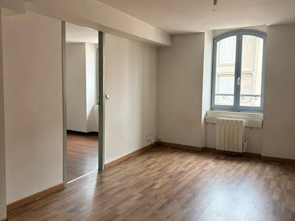 Loue T2 36,5 m² - proche mairie - Limoges