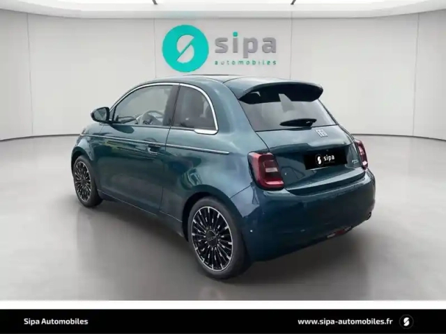 Fiat 500 3+1 e 118 ch — photo 47