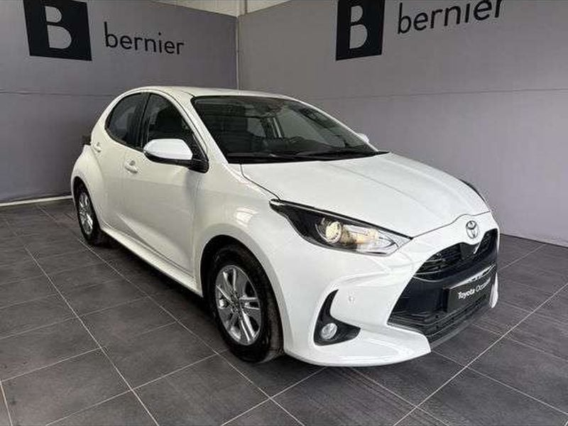 Toyota YARIS Toyota Yaris 120 VVT-i Dynamic Business 5p MC24 — photo 1