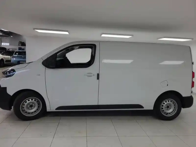 Peugeot Expert fgn m diesel 180 ch automatique — photo 3