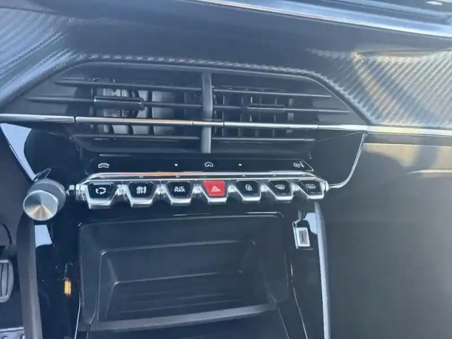 Peugeot 2008 100 s&amp;s bvm6 style — photo 13