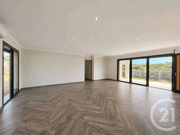 Maison 4 pièces 148 m²