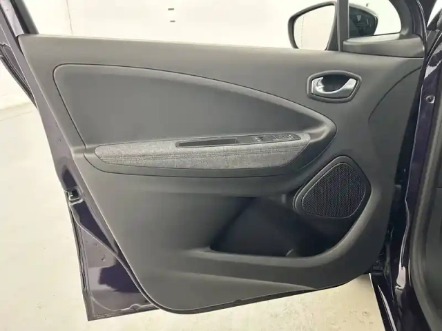 Renault Zoé zoe r110 - my22 — photo 20