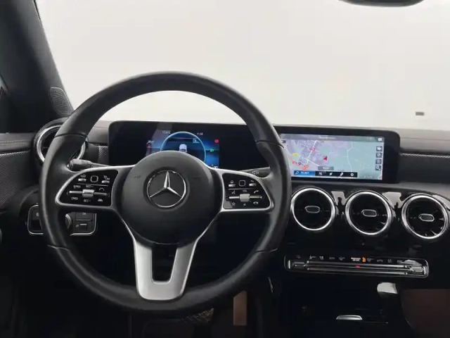 Mercedes Cla shooting brake 180 d 8g-dct — photo 22